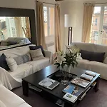 Elegant Flat Tropez With Terrace * Saint-Tropez