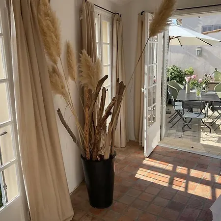 Appartamento Elegant Flat Tropez With Terrace