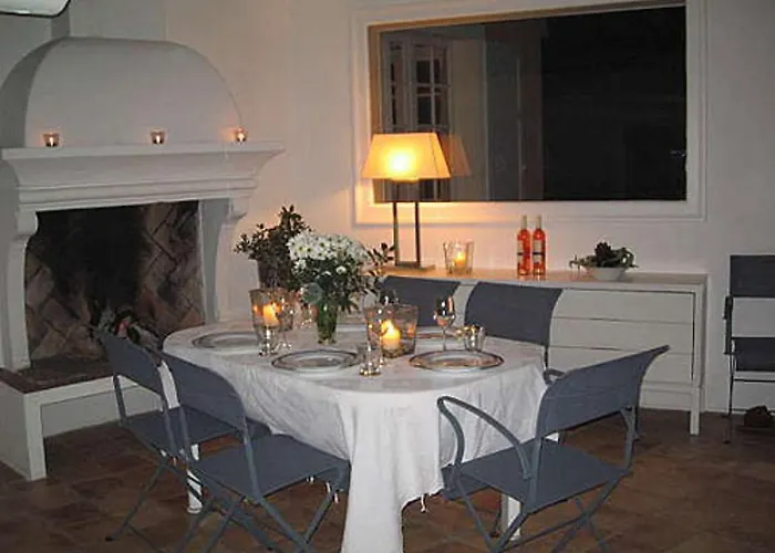 Elegant Flat Tropez With Terrace *