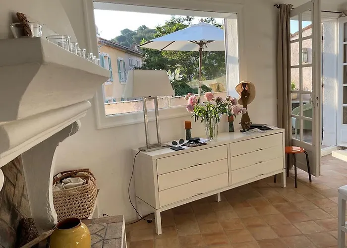 Elegant Flat Tropez With Terrace * Saint-Tropez